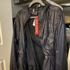 NWT Good American Black Glossy Hooded  Full zip Windbreaker